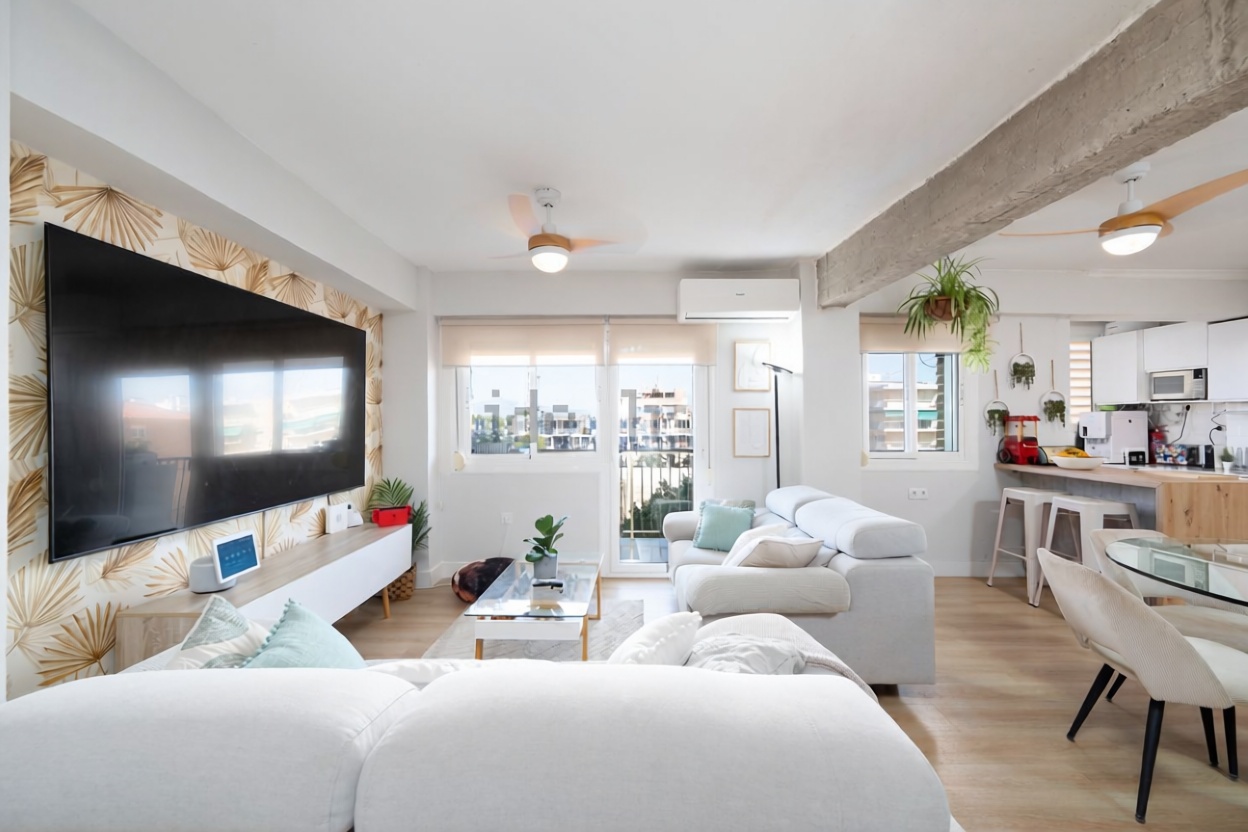 Appartement en première ligne de plage à El Campello — Séjour