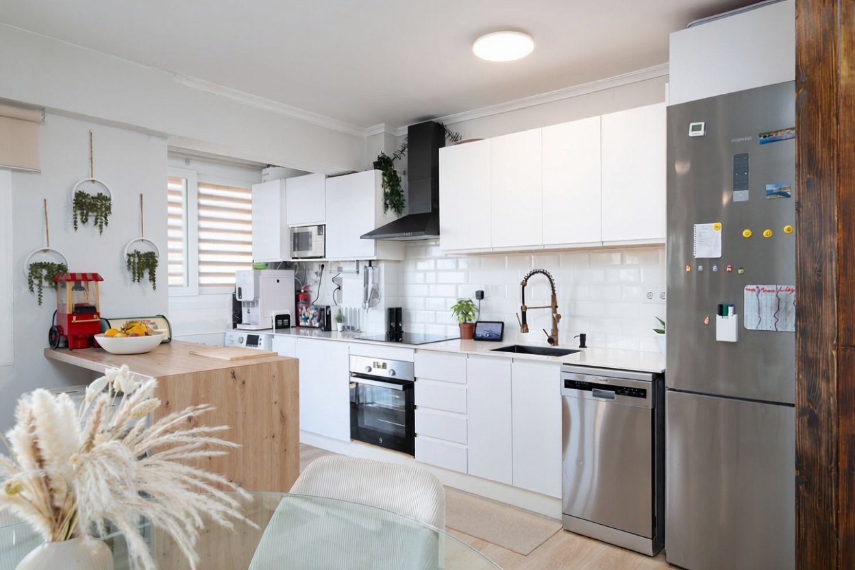 Appartement en première ligne de plage à El Campello — Cuisine