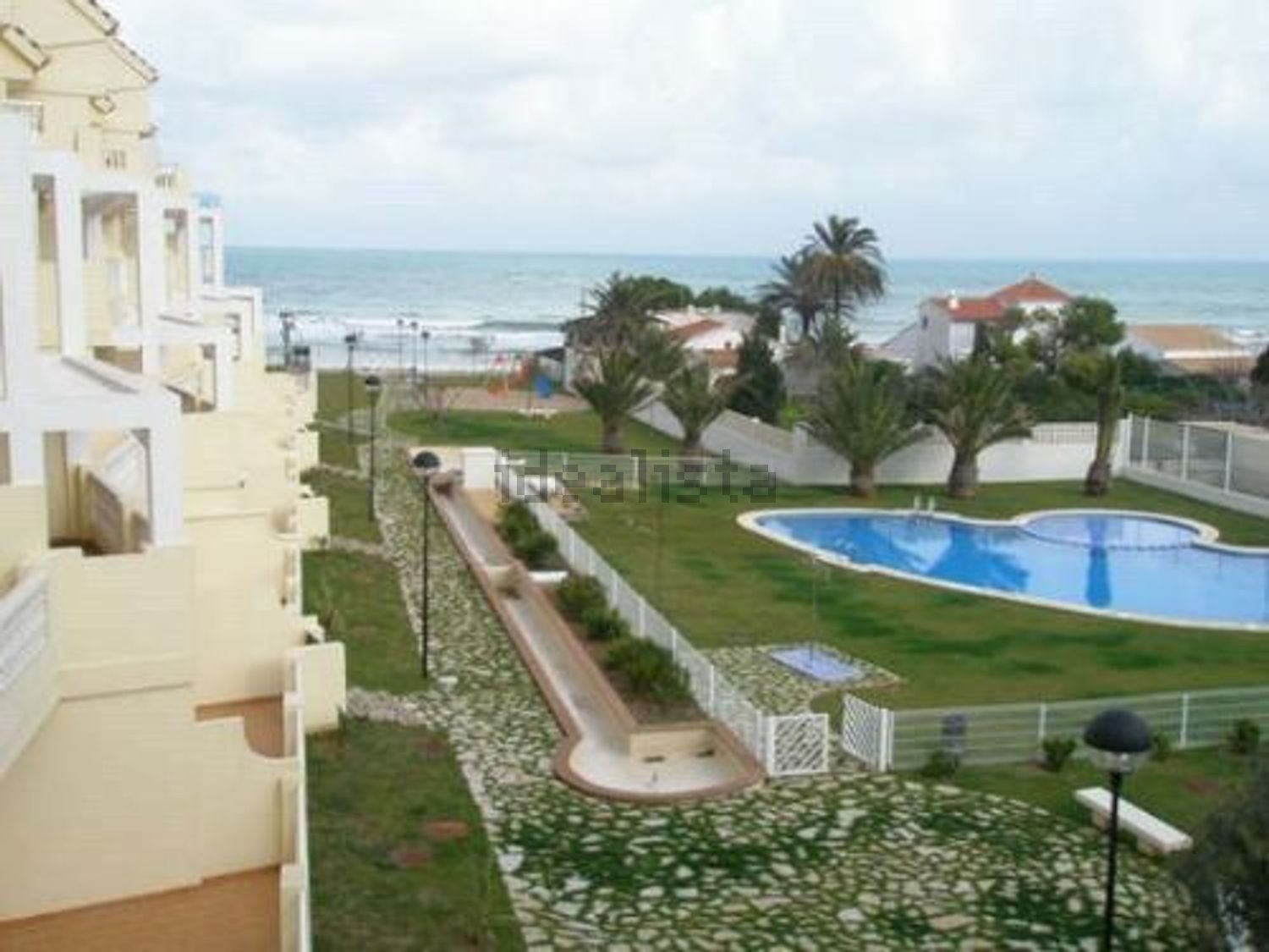 Piso en venta en primera línea de playa en Dénia