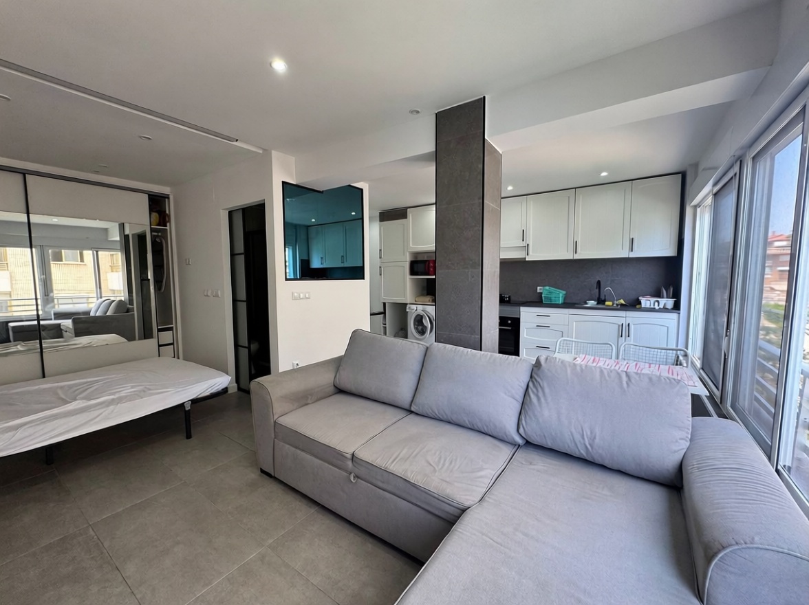 Beachfront studio in El Campello — Living room