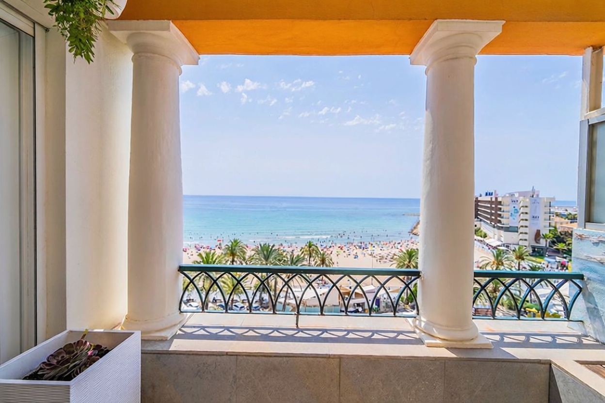 Пентхаус первая линия моря в Alicante — Морская терраса