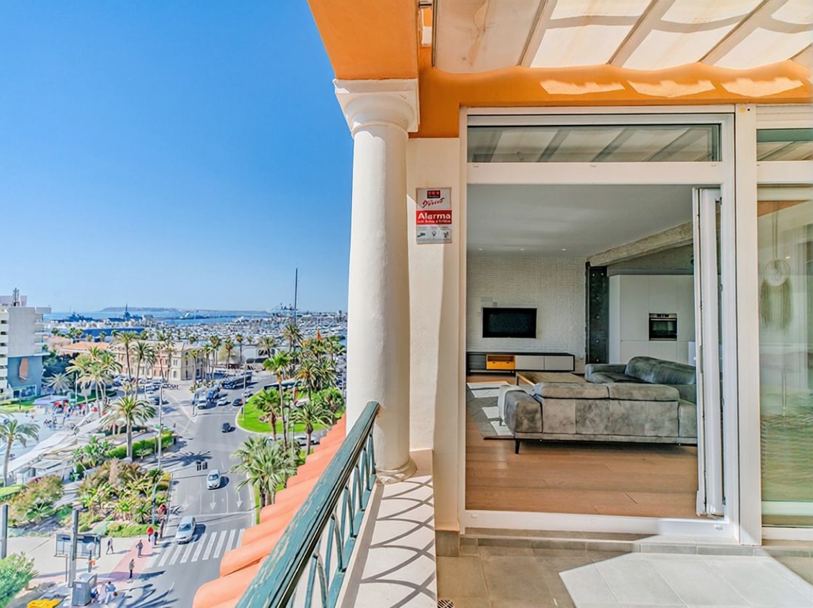 Пентхаус первая линия моря в Alicante