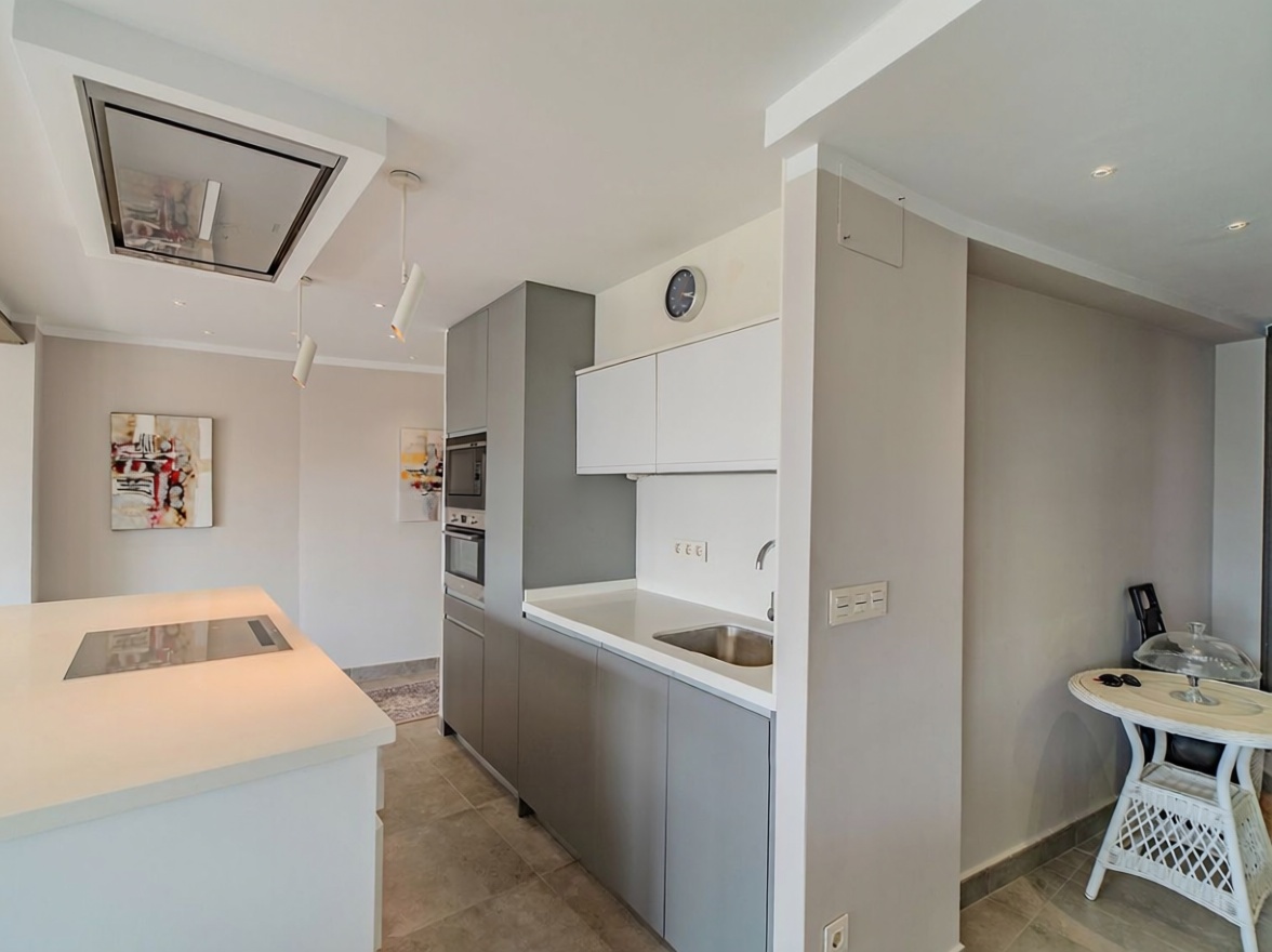 Wohnung in erste Strandlinie in Alicante — Schlafzimmer