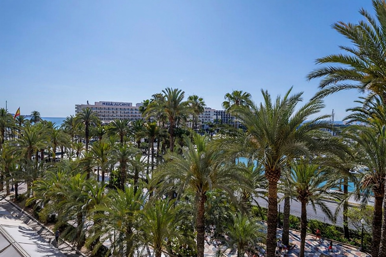 Appartement en première ligne de plage à Alicante