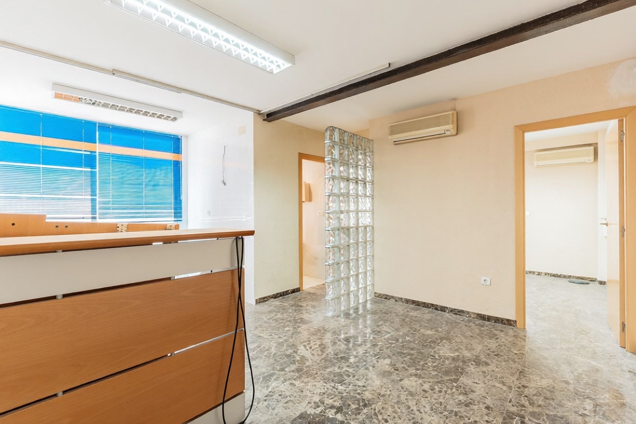 Wohnung in erste Strandlinie in Alicante — Meerblick