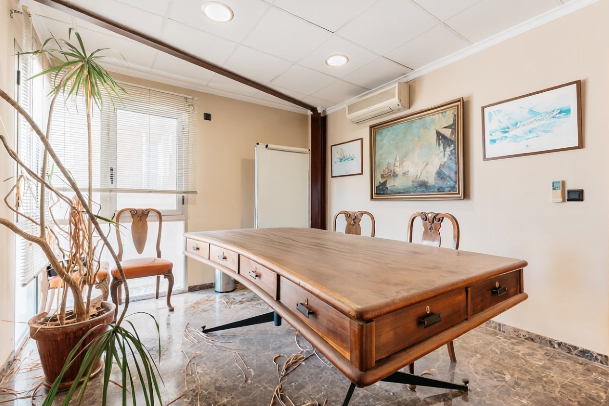 Wohnung in erste Strandlinie in Alicante — Bad