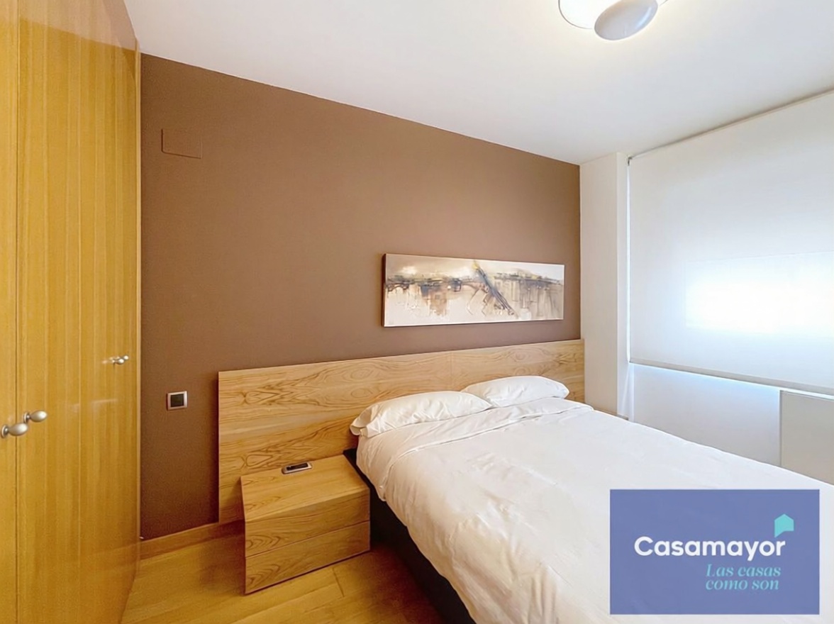 Penthouse in erste Meereslinie in Alicante — Schlafzimmer