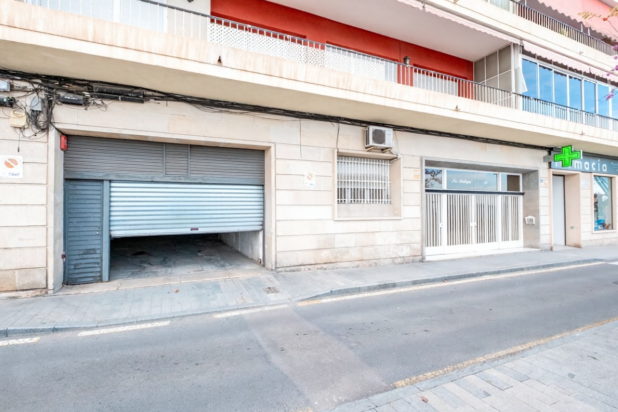 Appartement en première ligne de plage à Alicante — Séjour