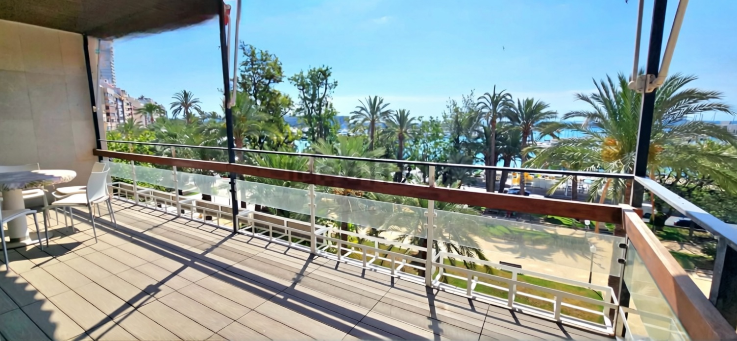 Appartement en première ligne de plage à Alicante