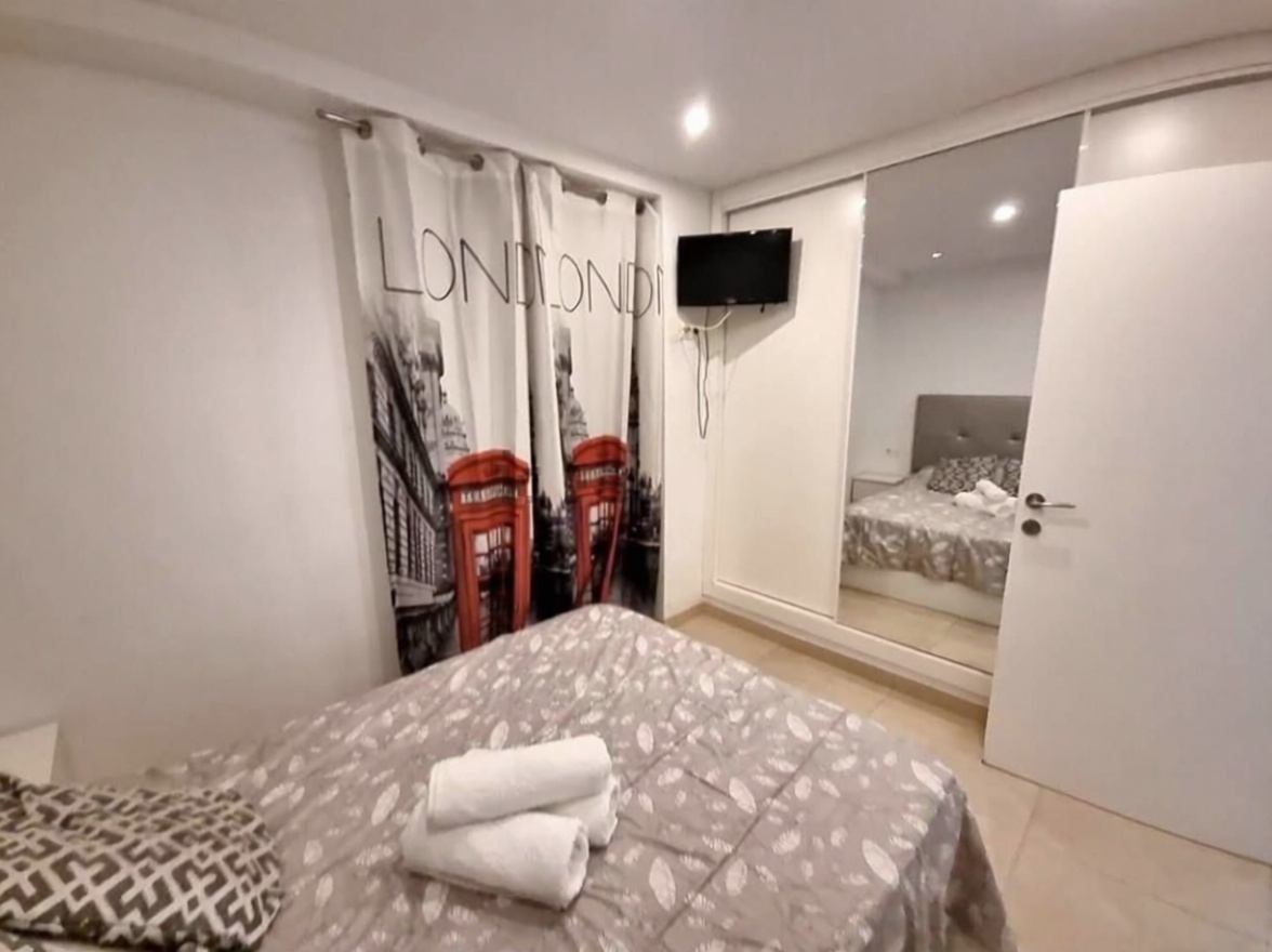 Wohnung in erste Strandlinie in Alicante — Schlafzimmer