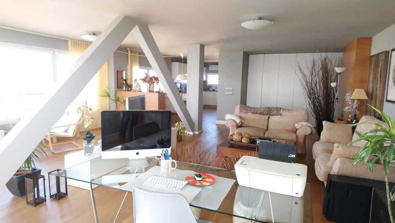 Wohnung in erste Strandlinie in Alicante — Wohnzimmer