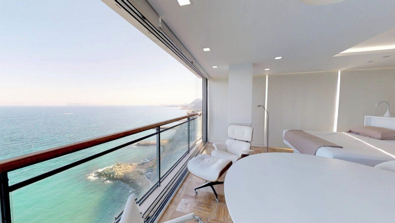 Piso en primera línea de playa en Alicante — Dormitorio