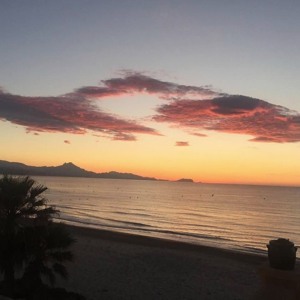 Chalet mit direkter Strandzugang in Cabo de Gata — Meerblick