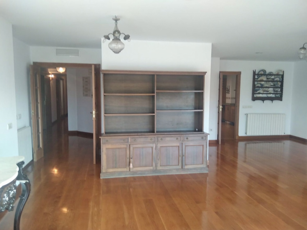 Appartement en première ligne de plage à Alicante — Séjour