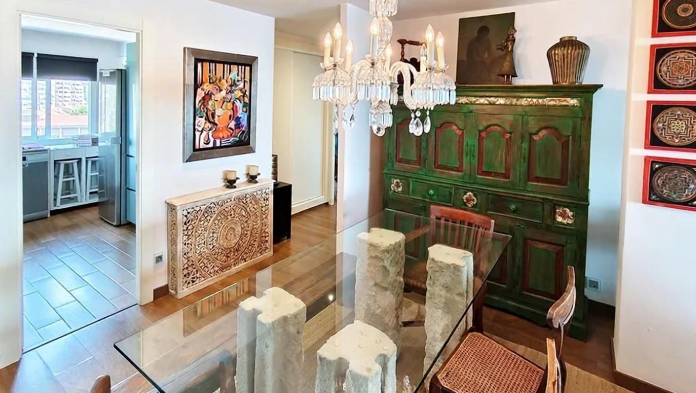 Beachfront flat in Alicante — Kitchen