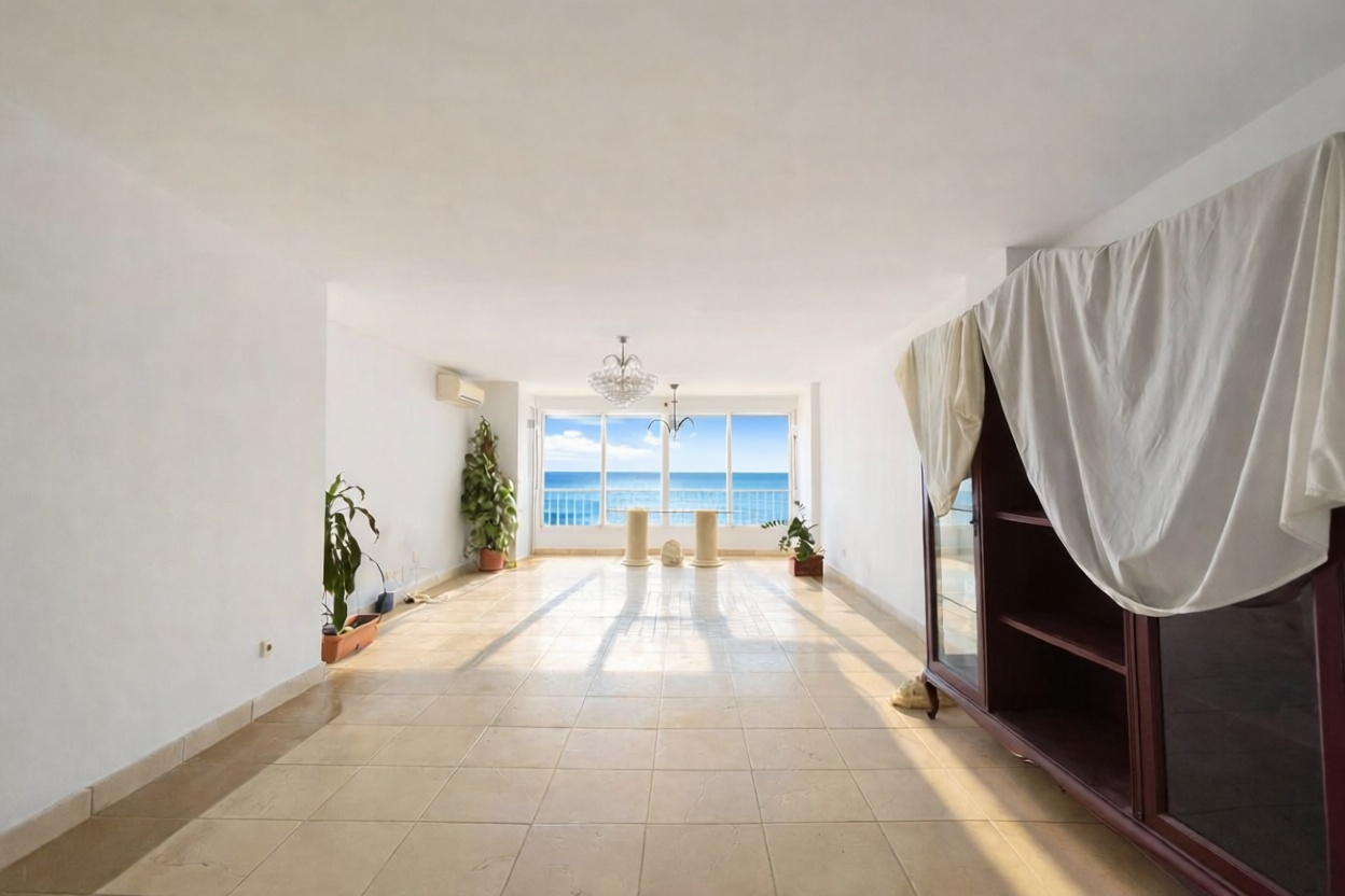 Piso en primera línea de playa en Cabo de Gata — Salón