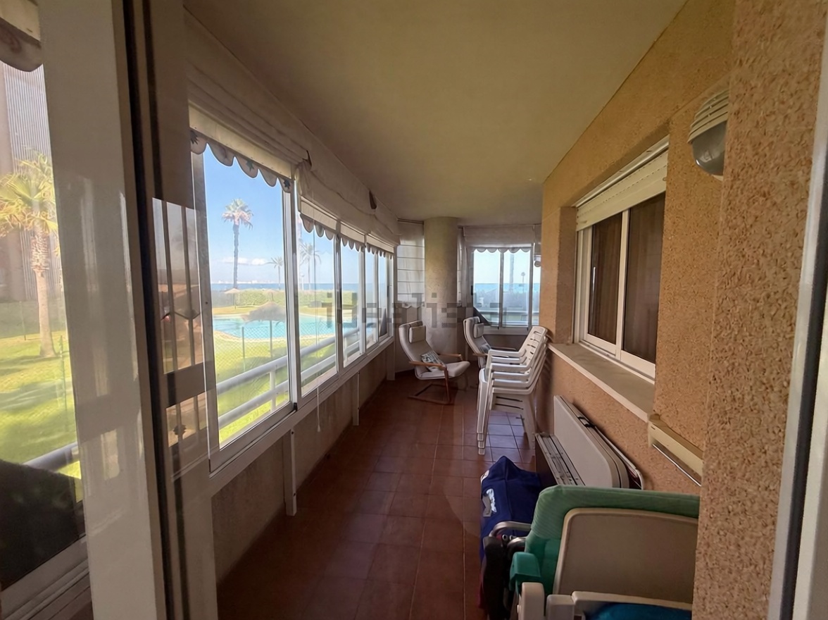Piso en primera línea de playa en Alicante