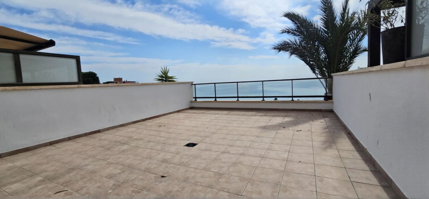 Chalet avec accès direct à la plage à Elche