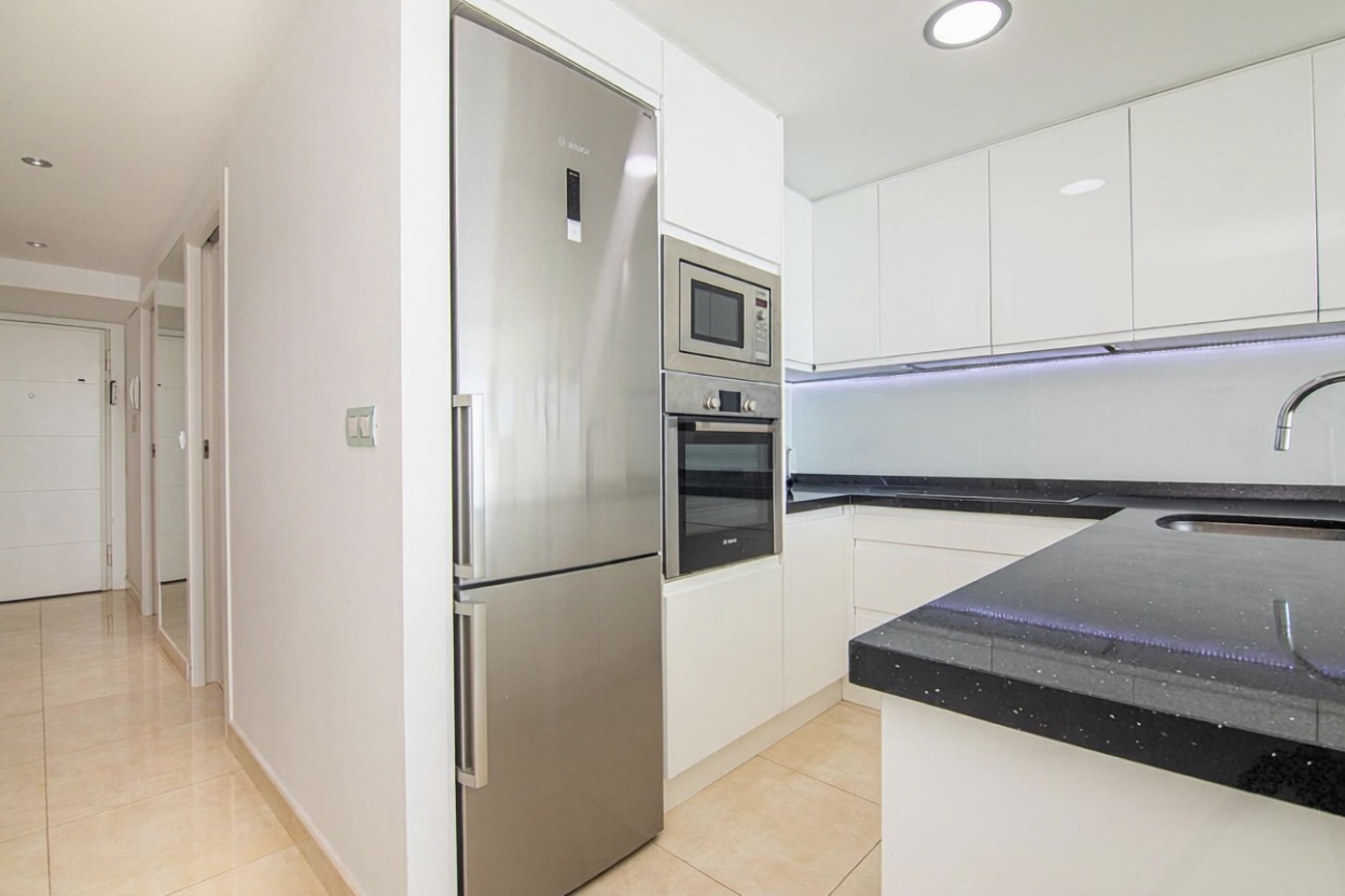 Wohnung in erste Strandlinie in Elche — Küche
