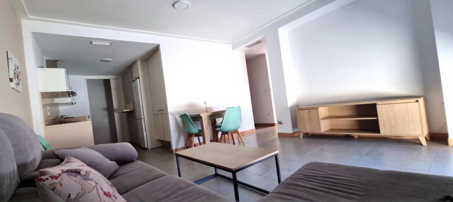 Beachfront flat in Elche — Living room