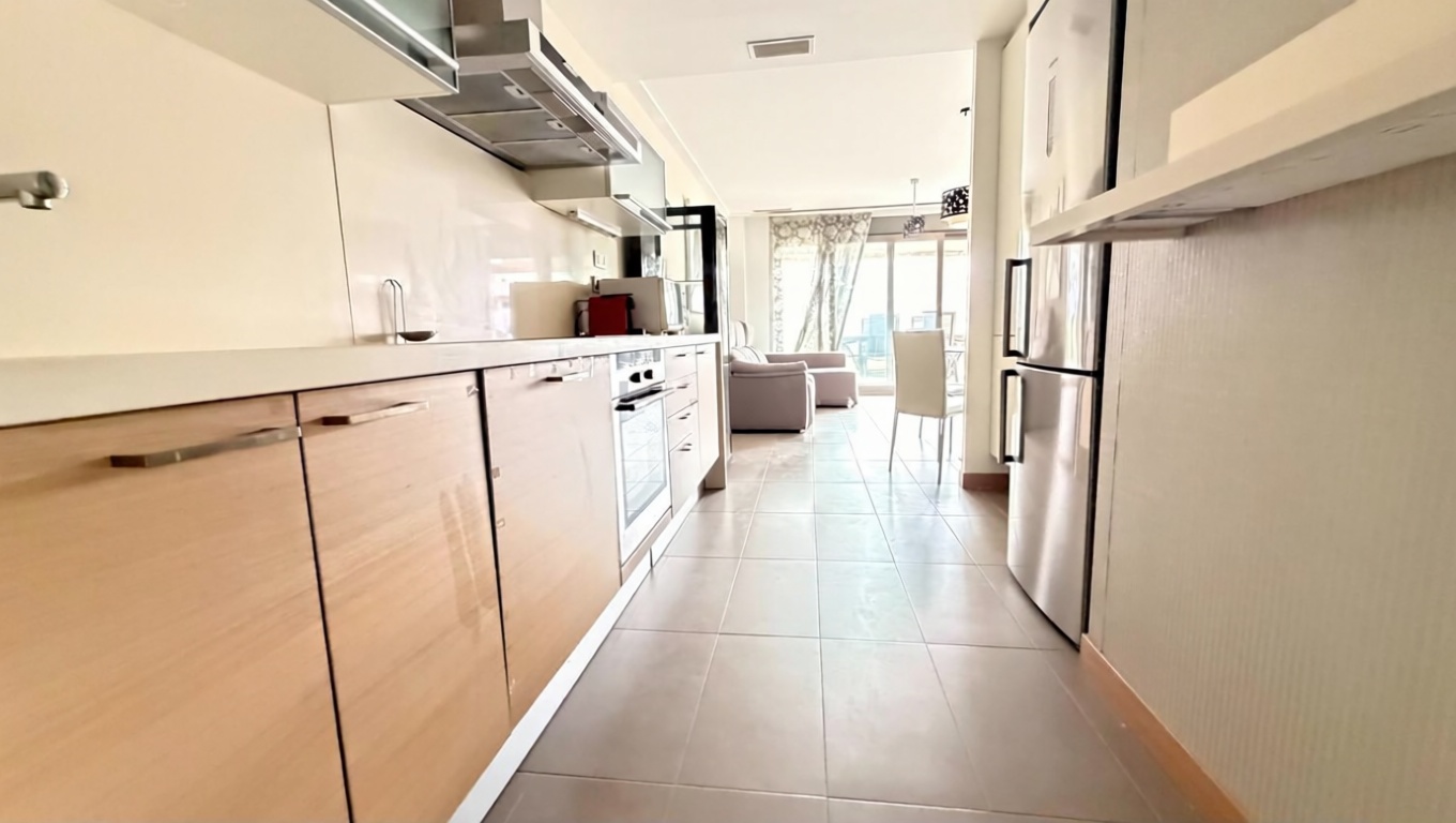 Wohnung in erste Strandlinie in Elche — Bad