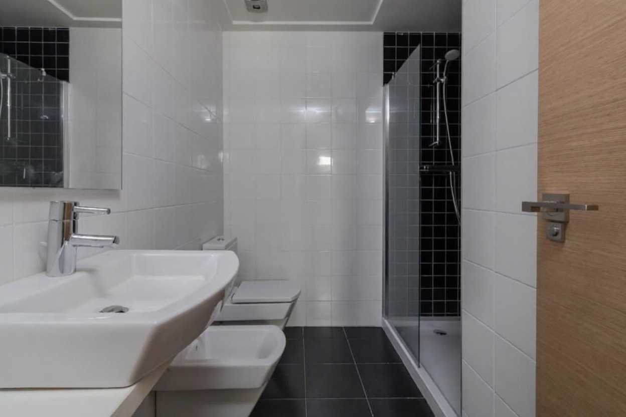 Wohnung in erste Strandlinie in Elche — Bad