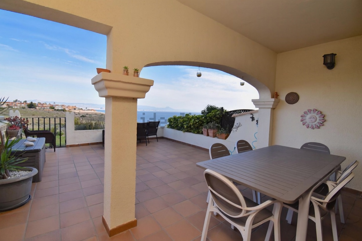Chalet com acesso direto à praia em Alicante
