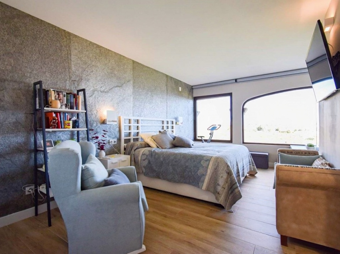 Chalet con acceso directo a playa en Orio — Dormitorio