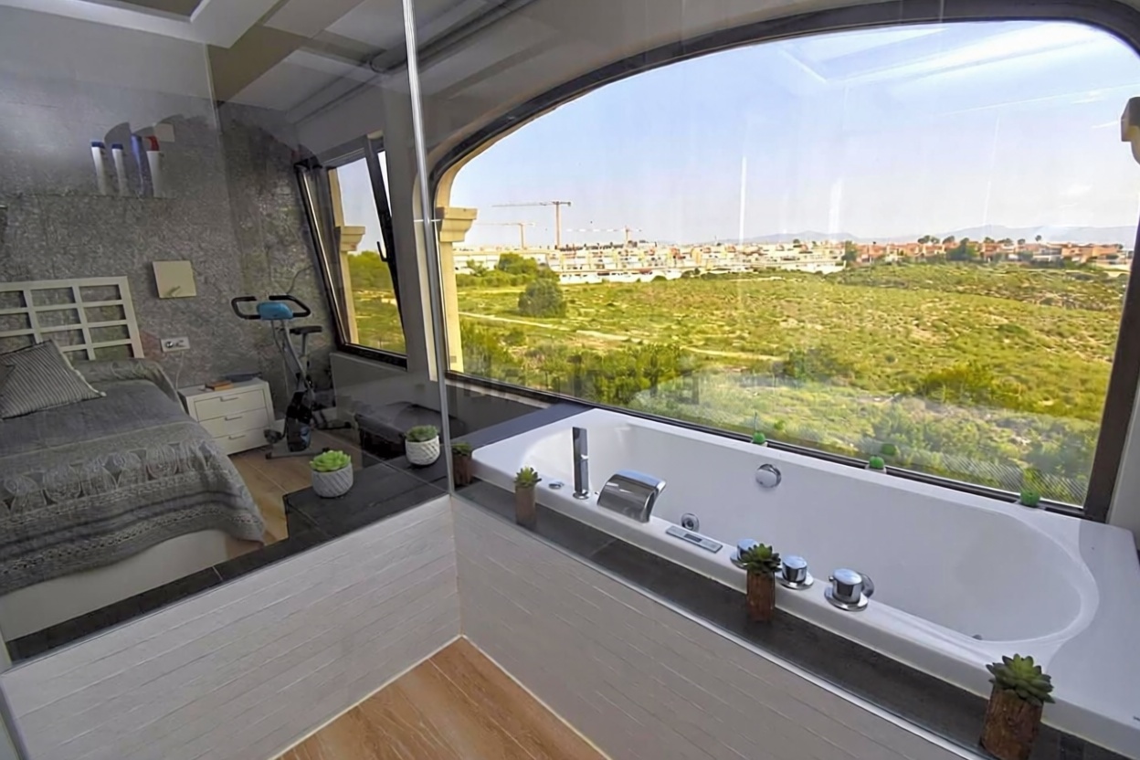 Chalet con acceso directo a playa en Orio — Dormitorio