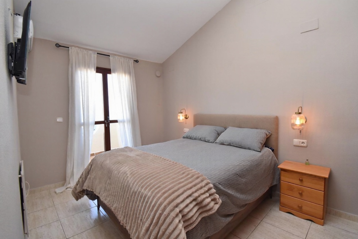 Duplex em primeira linha de praia em Alicante — Quarto
