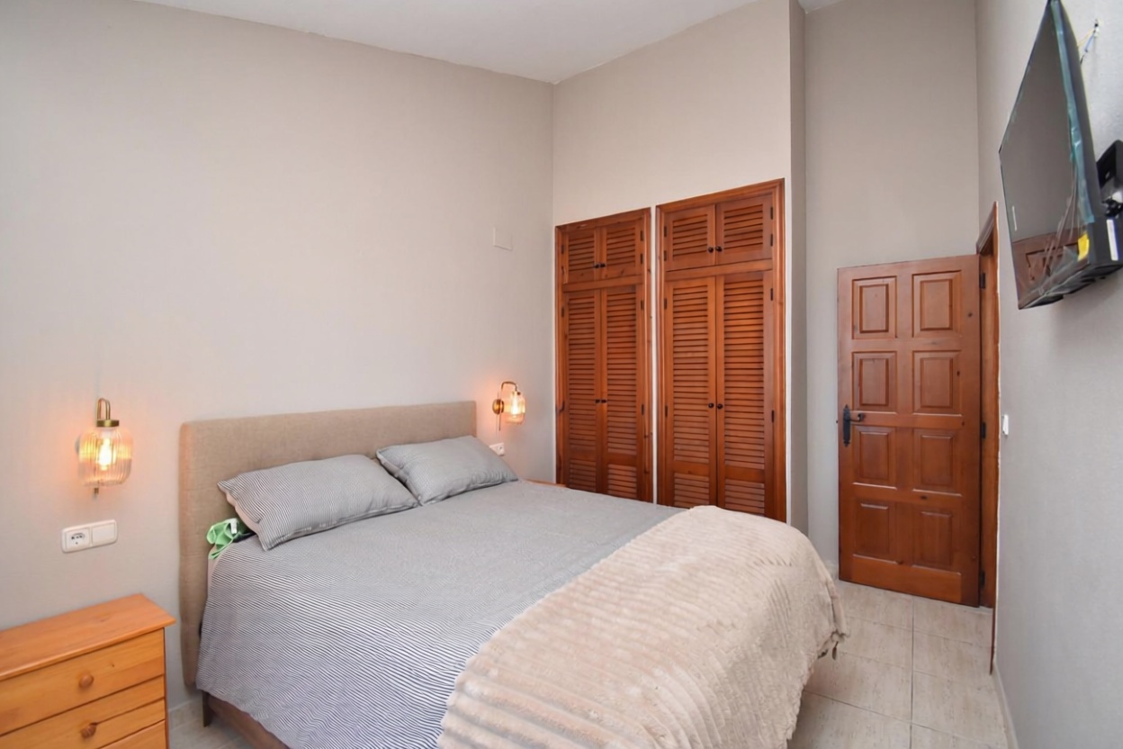 Duplex em primeira linha de praia em Alicante — Quarto