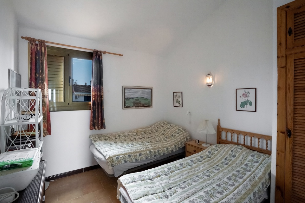 Chalet con acceso directo a playa en Orio — Dormitorio