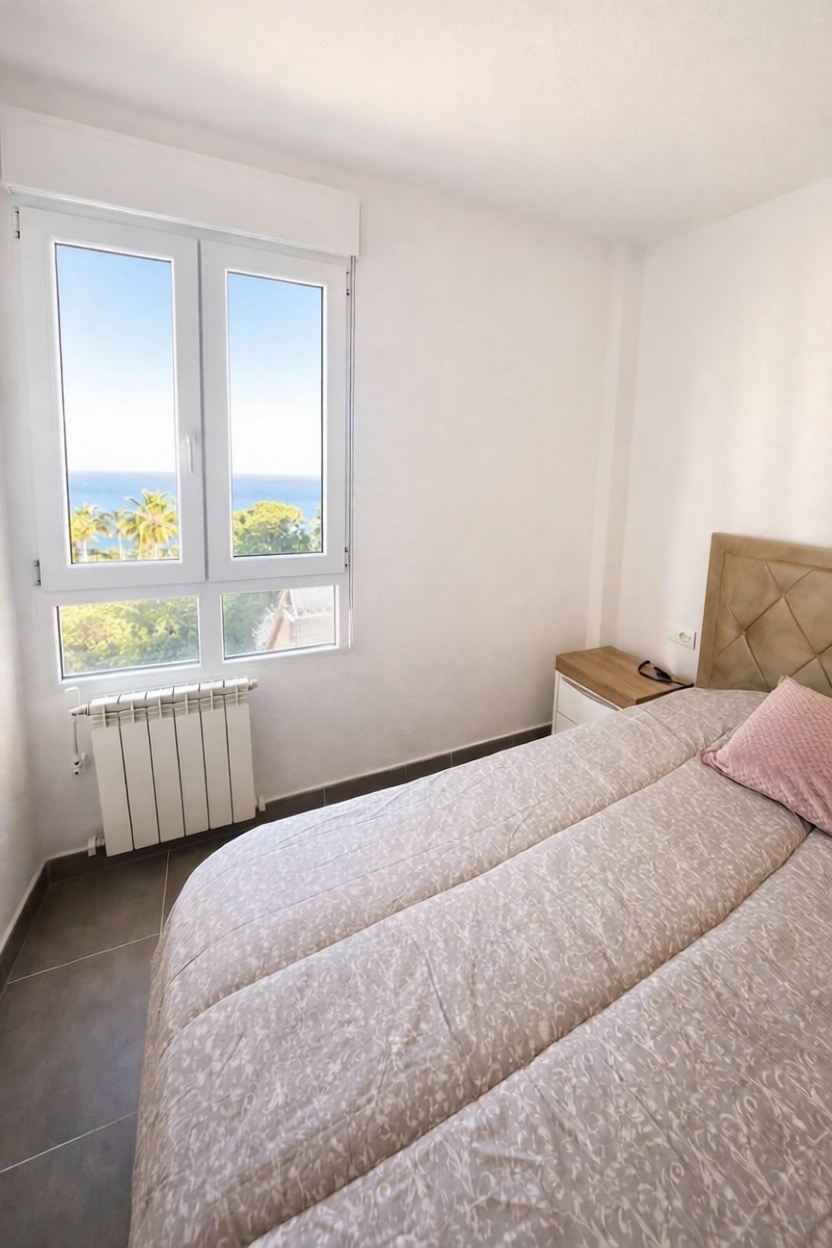 Wohnung in erste Strandlinie in Orio — Schlafzimmer