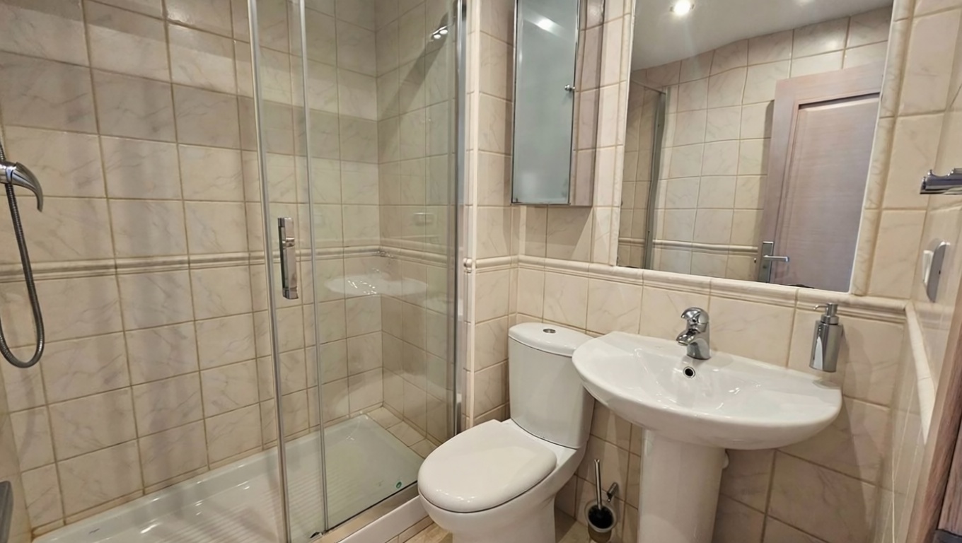 Appartement en première ligne de plage à Almonte — Sanitaires
