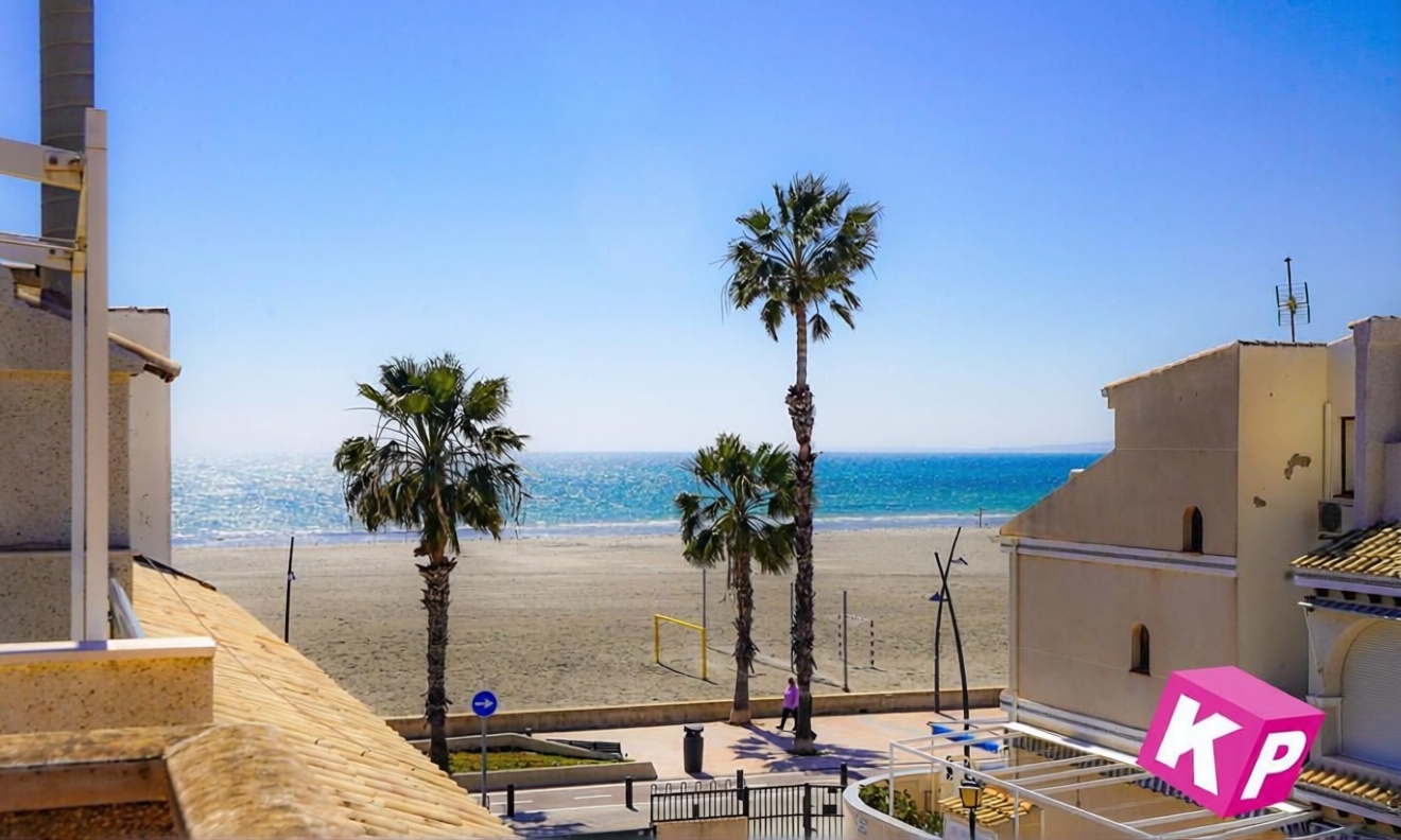 Chalet mit direkter Strandzugang in Santa Pola