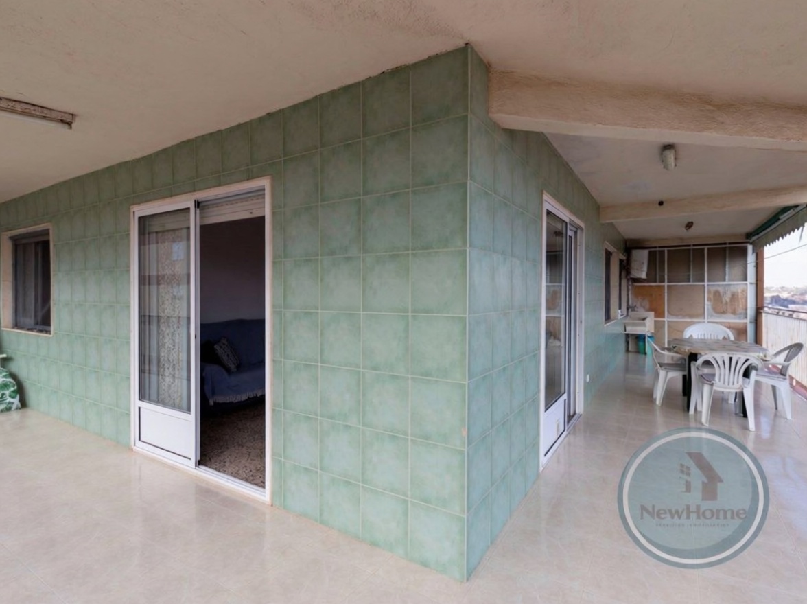 Piso en primera línea de playa en Santa Pola — Cocina