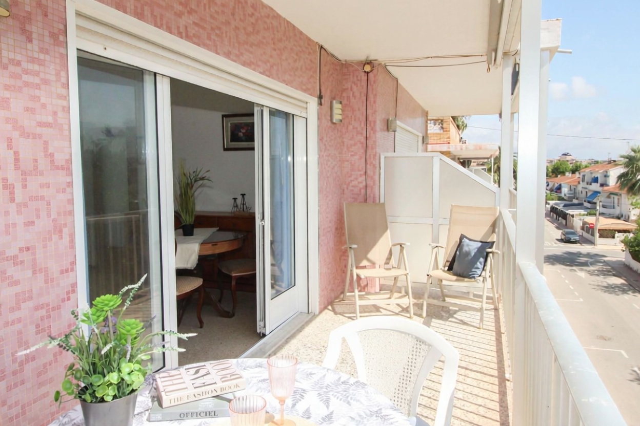 Wohnung in erste Strandlinie in Santa Pola — Meerterrasse