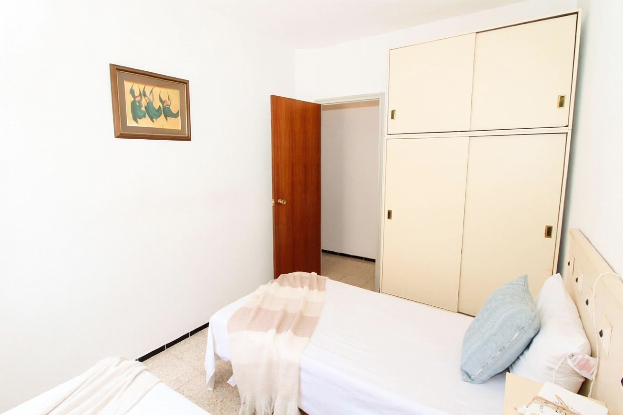 Wohnung in erste Strandlinie in Santa Pola — Schlafzimmer