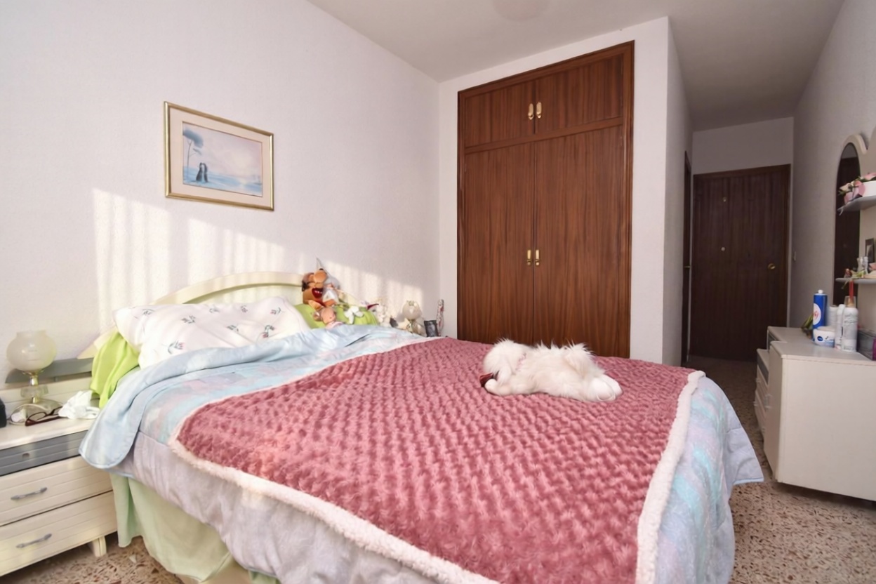 Wohnung in erste Strandlinie in Santa Pola — Schlafzimmer