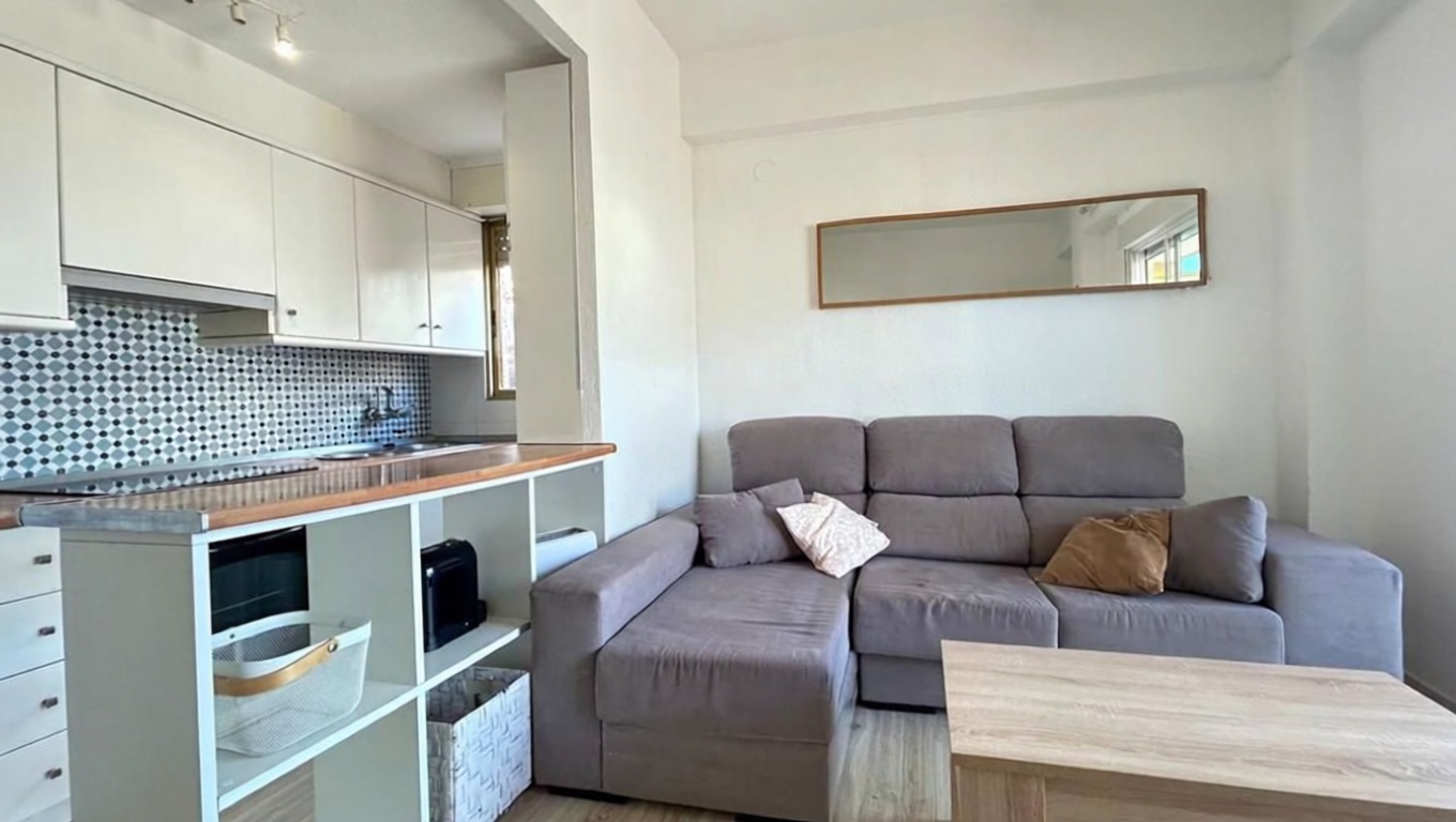 Wohnung in erste Strandlinie in Santa Pola — Küche