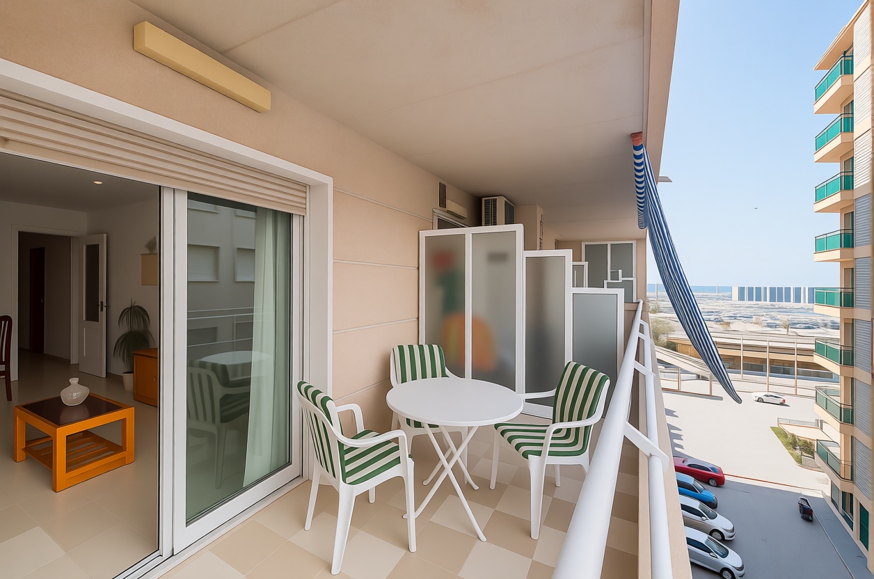 Piso en primera línea de playa en Santa Pola — Terraza mar