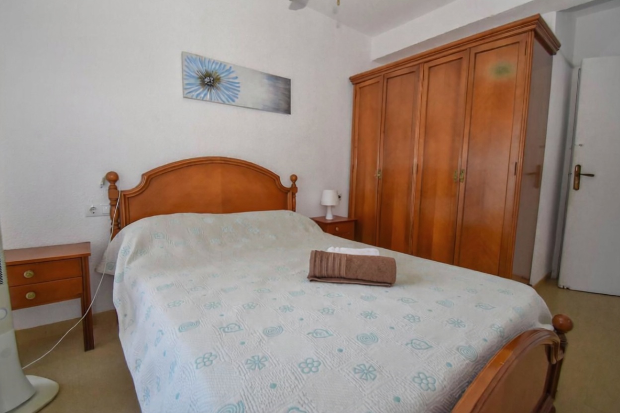 Appartement en première ligne de plage à Santa Pola — Chambre