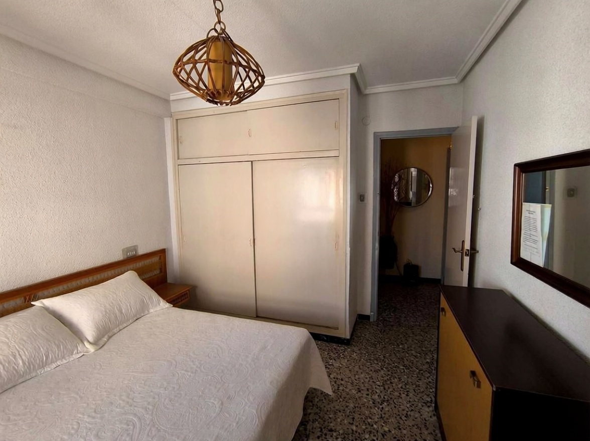 Appartement en première ligne de plage à Santa Pola — Chambre