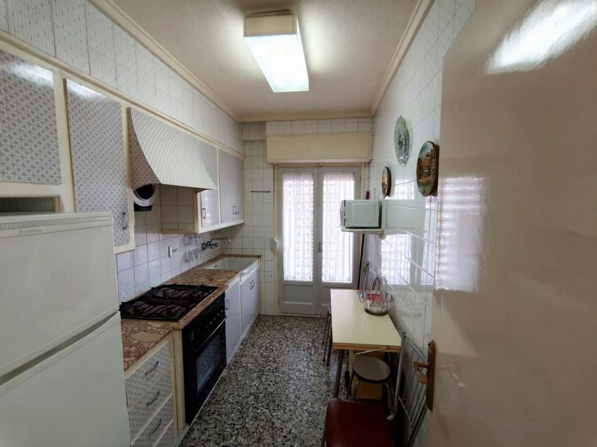Appartement en première ligne de plage à Santa Pola — Cuisine