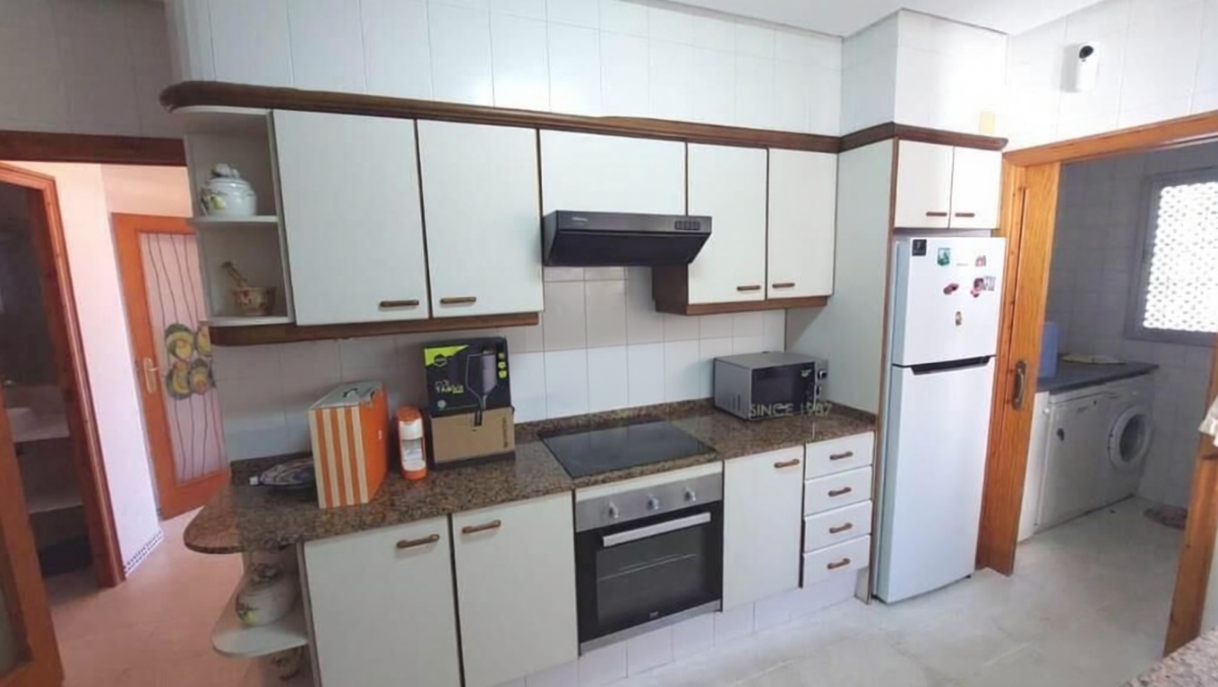 Chalet mit direkter Strandzugang in Santa Pola — Küche