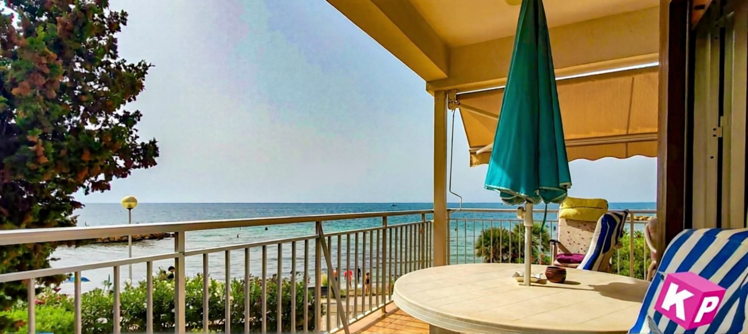 Chalet mit direkter Strandzugang in Santa Pola