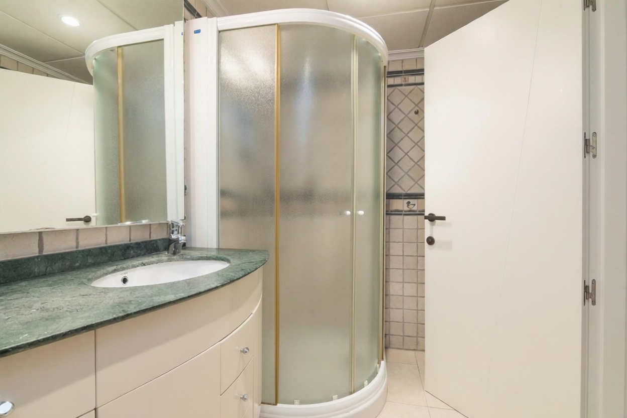 Chalet avec accès direct à la plage à Santa Pola — Chambre