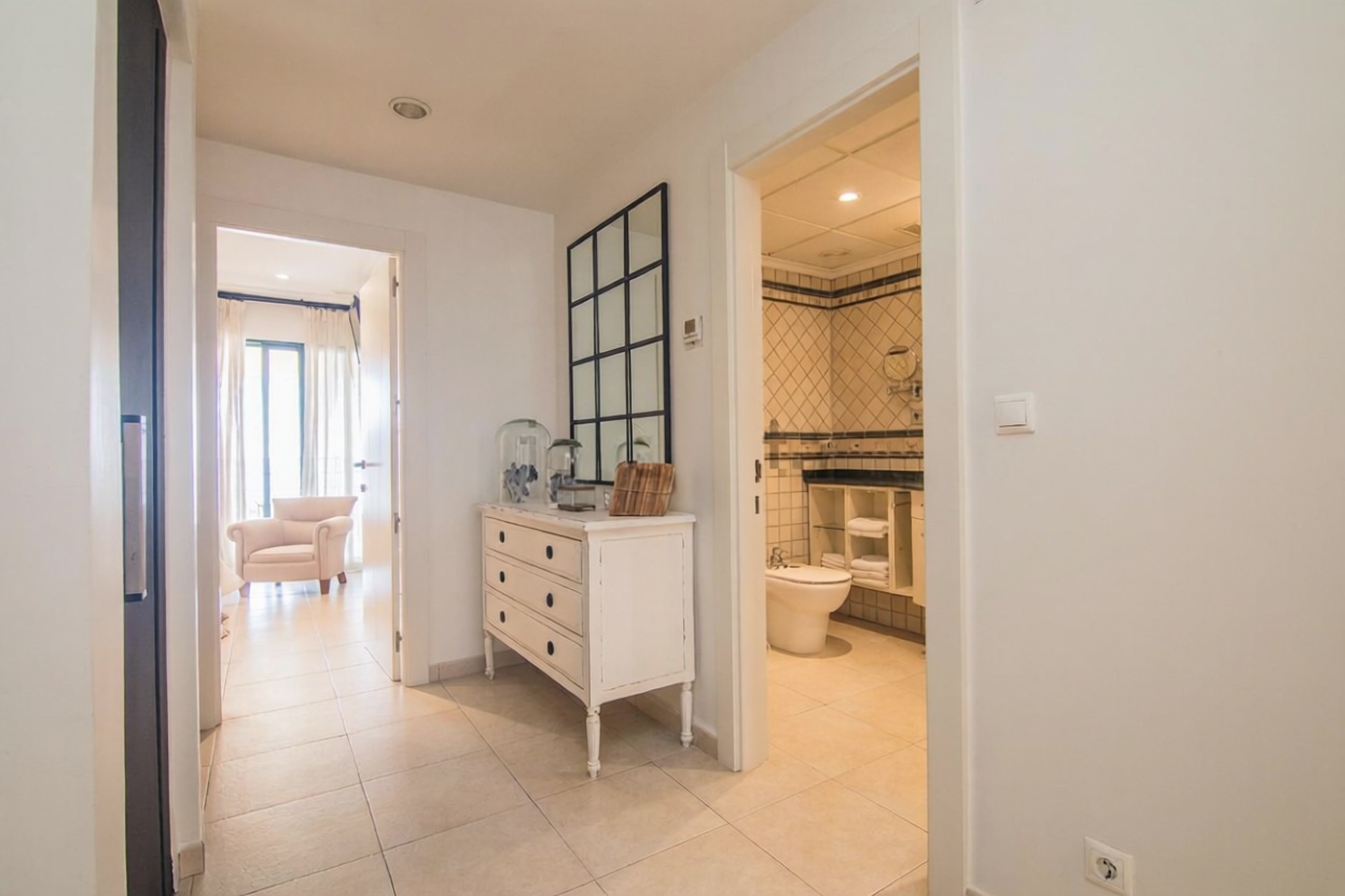 Chalet avec accès direct à la plage à Santa Pola — Chambre