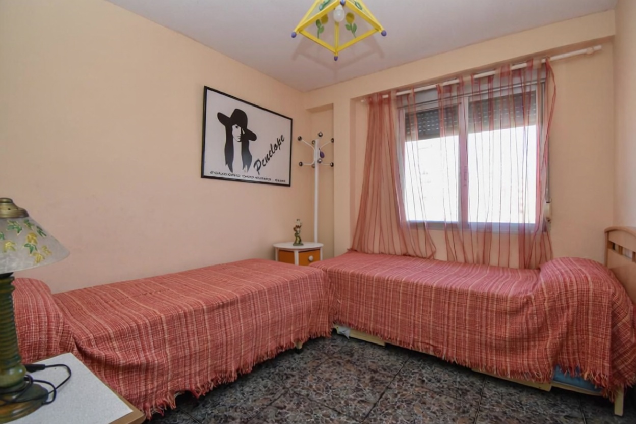 Chalet mit direkter Strandzugang in Santa Pola — Schlafzimmer