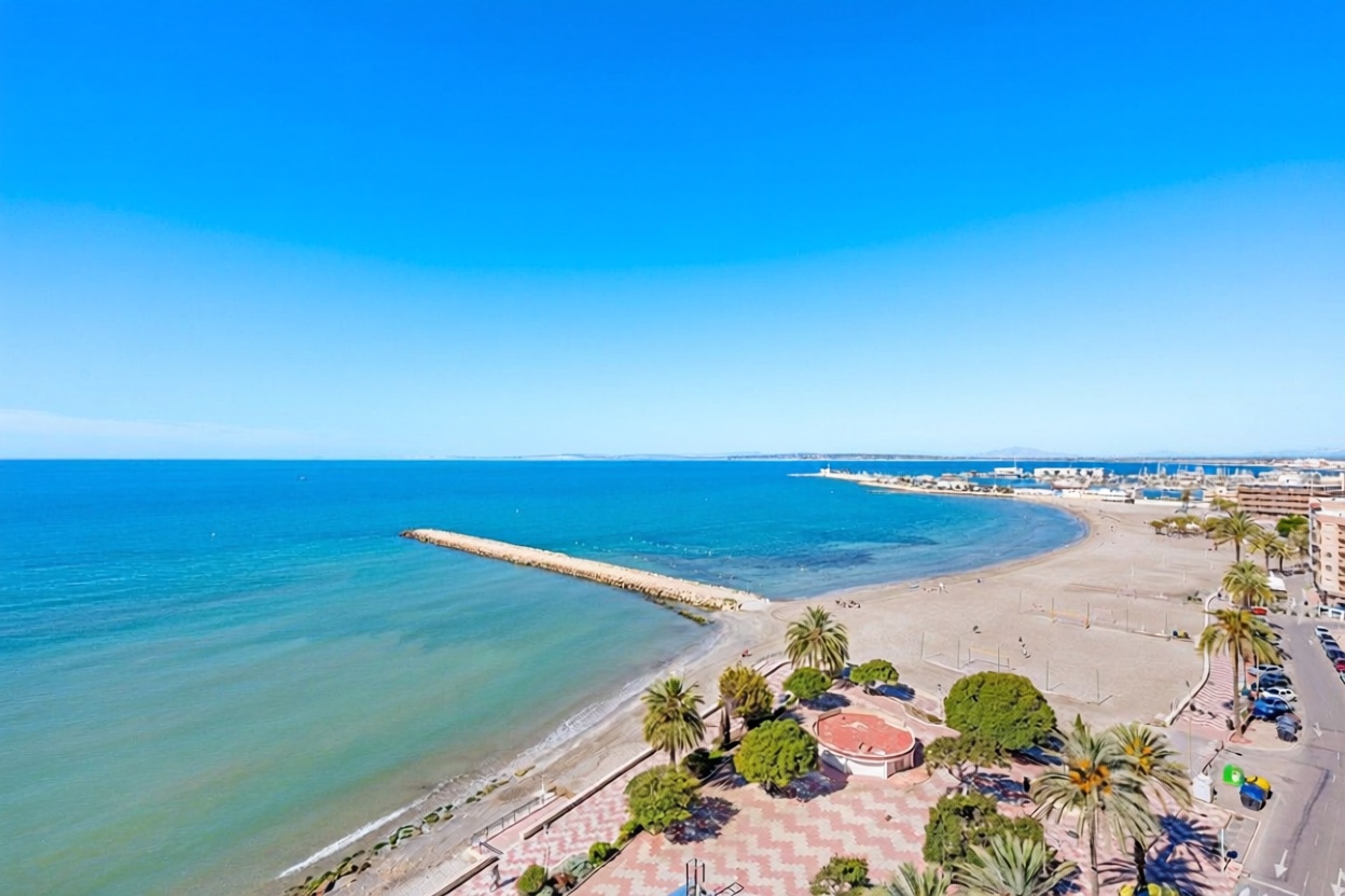Wohnung in erste Strandlinie in Santa Pola — Meerblick